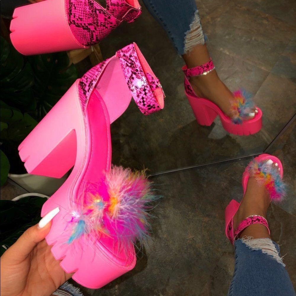 Fur chunky heels
